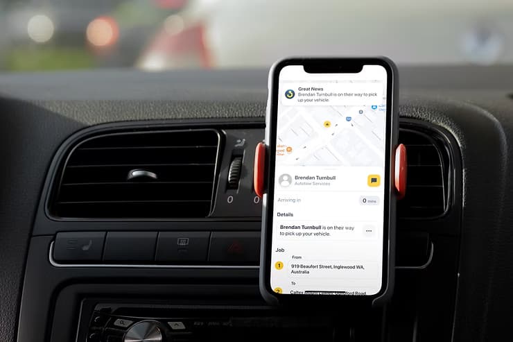 Top 4 Reasons to Choose Instatow for Your Towing Needs